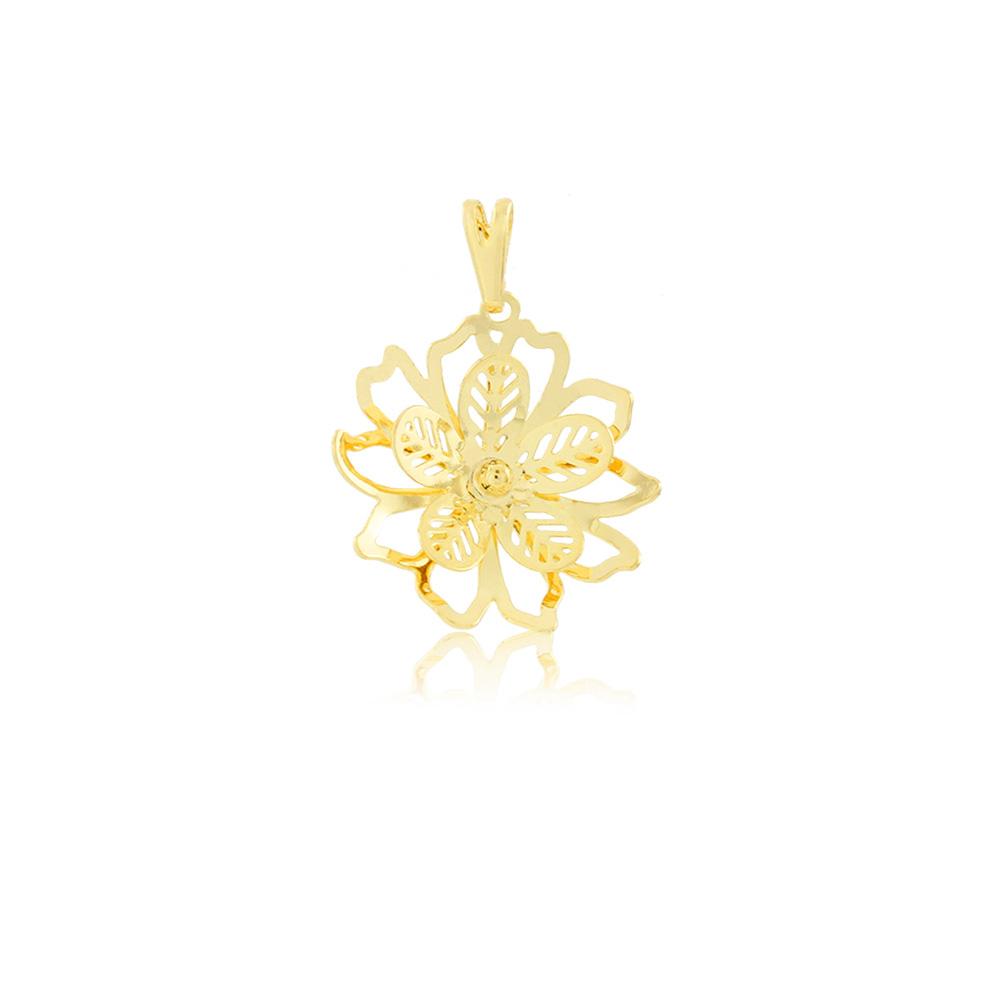 26074 18K Gold Layered Pendant